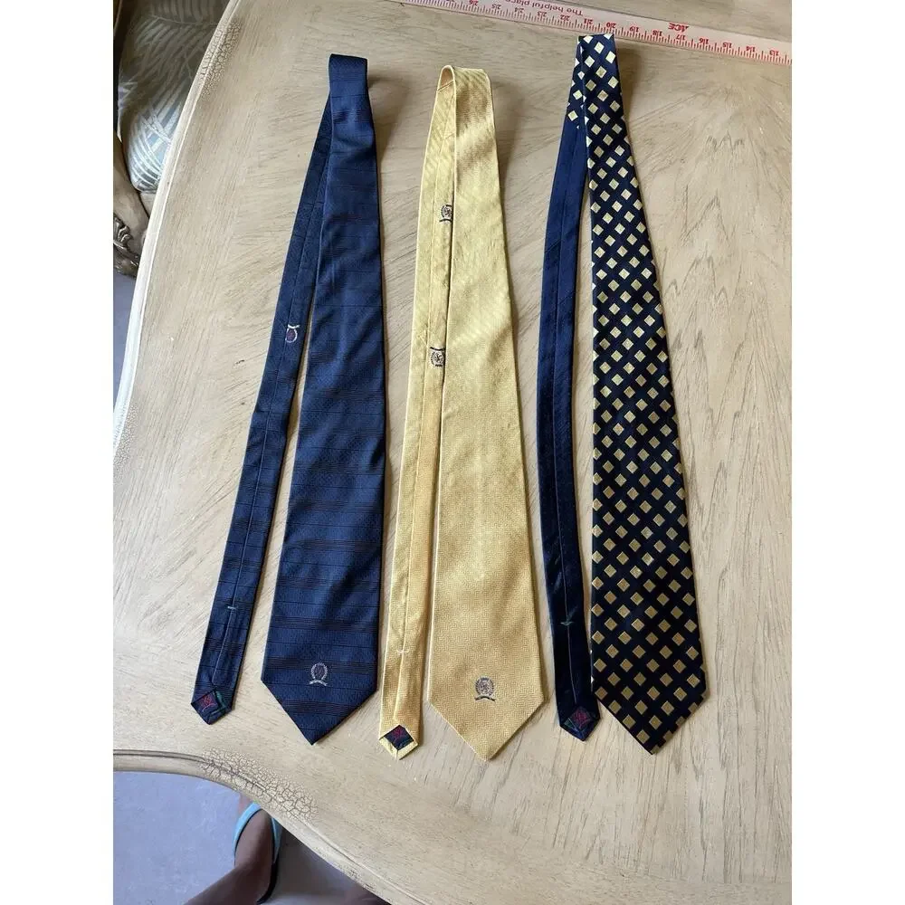 VTG 90s Tommy Hilfiger Silk Ties Neckties Navy Blue Gold Crest Logo USA Lot Of 3